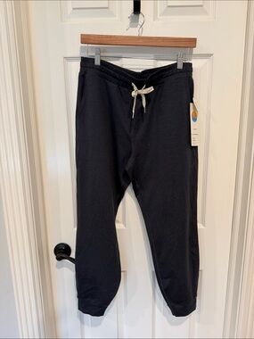 Vuori Black Drawstring Joggers with Cream Drawcord- Midnight Heather